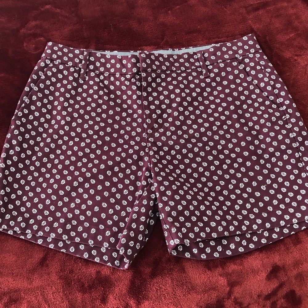 Burgundy Patterend 3" Mid Rise Shorts